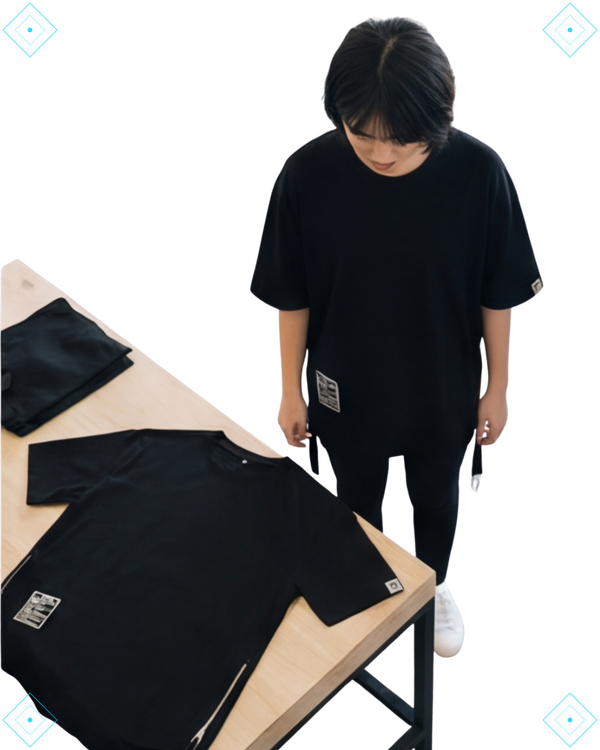 Rrezza Men's Black Techwear Zip-Up Cotton T-Shirt